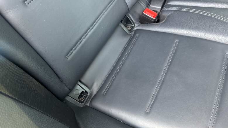 Mercedes-Benz GLE 300d 4Matic AMG Line 5dr 9G-Tronic Diesel Estate